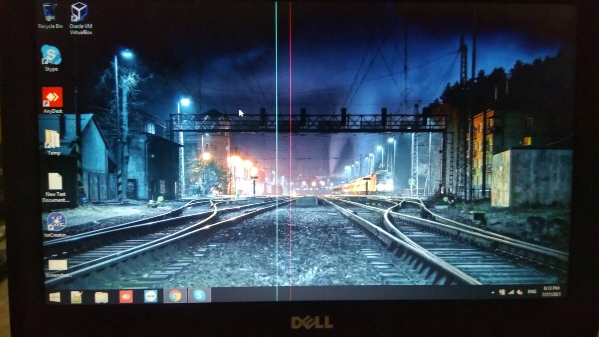 lcd laptop bergaris